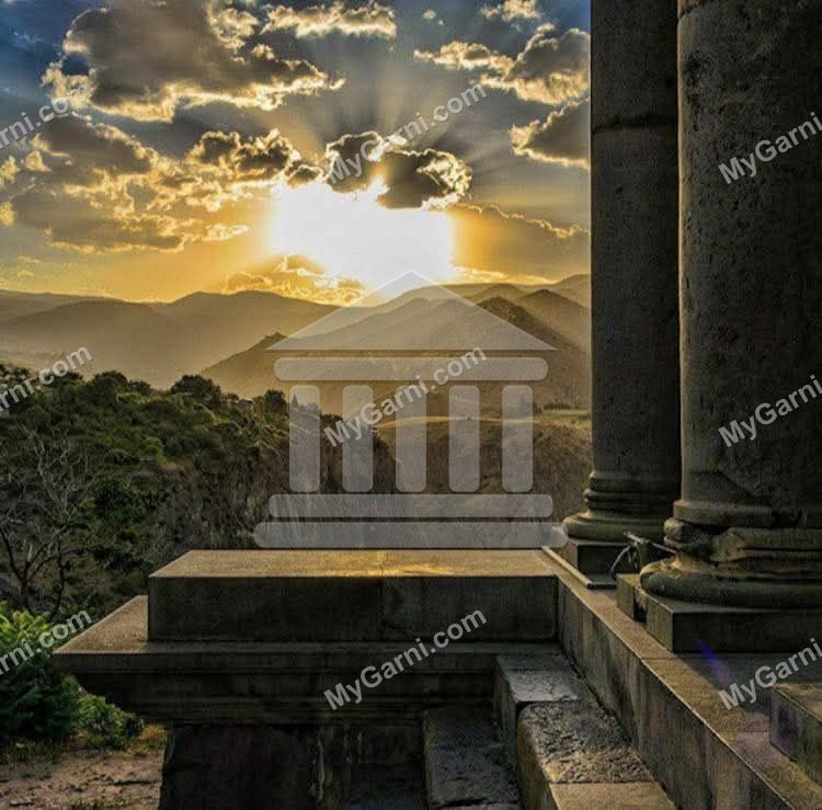 Գառնի