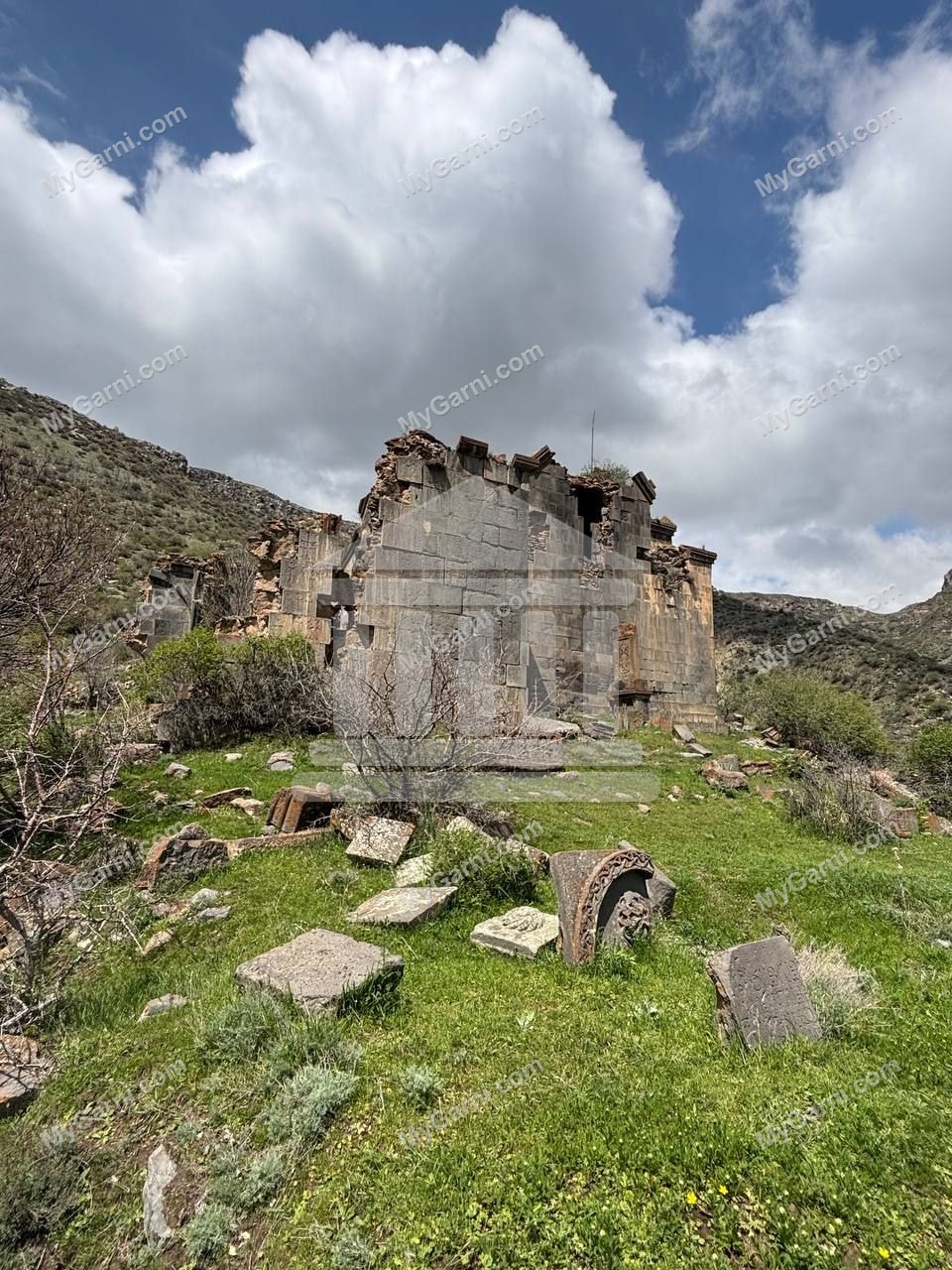 Աղջոց վանք