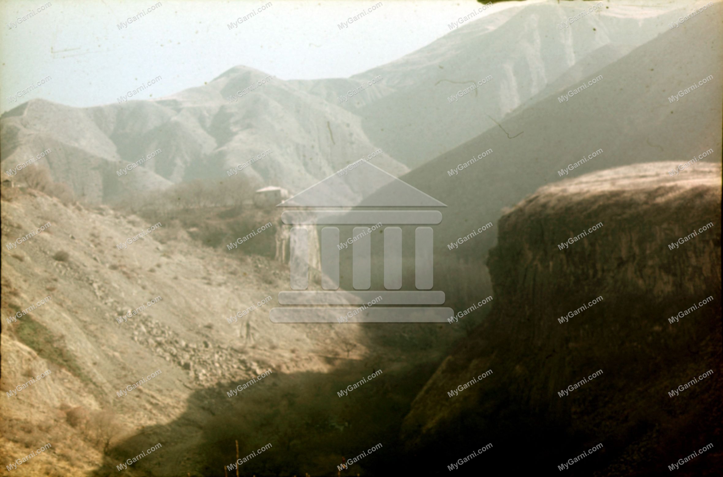 Գառնիի կիրճի տեսարան (1970-1980)