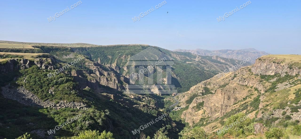«Գեղարդի ձորի տեսարան»