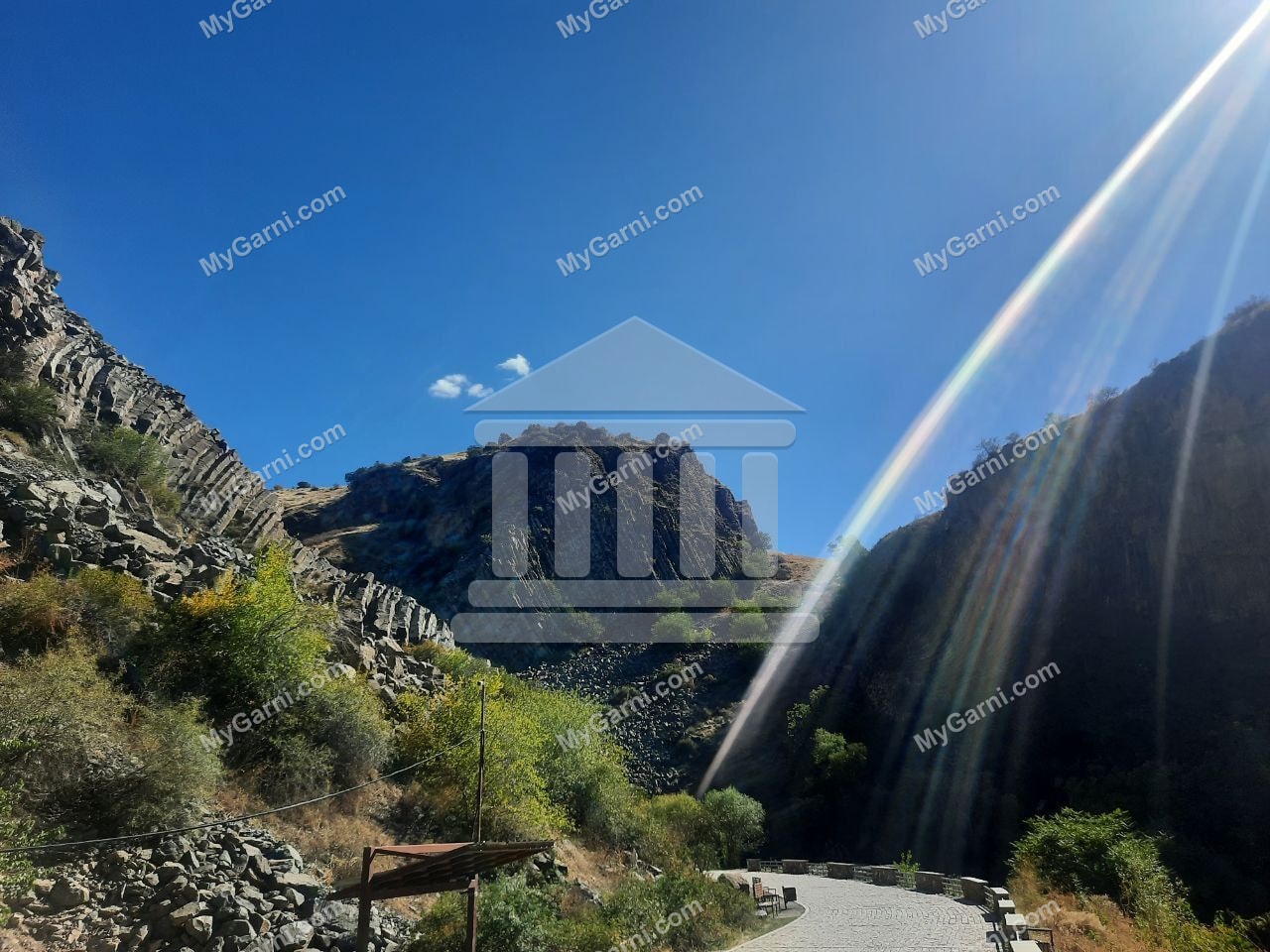 «Քարերի սիմֆոնիա, Գառնի»