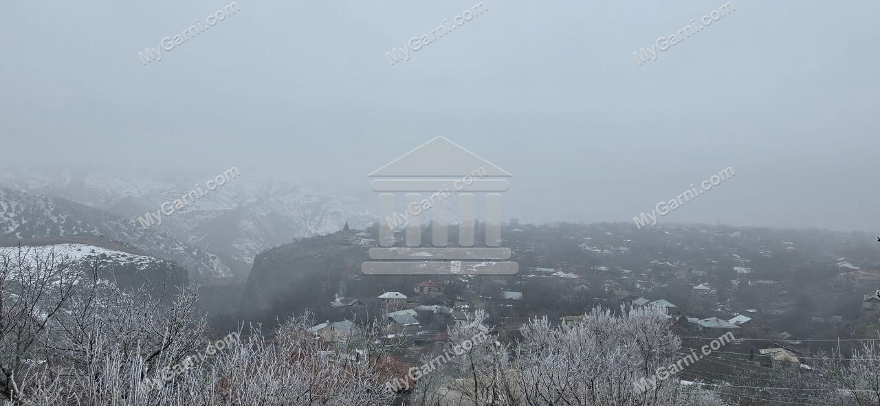 «Ձմեռային Գառնին մառախուղի մեջ»