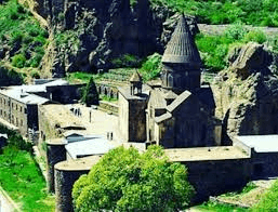 Գառնիից- Գեղարդ